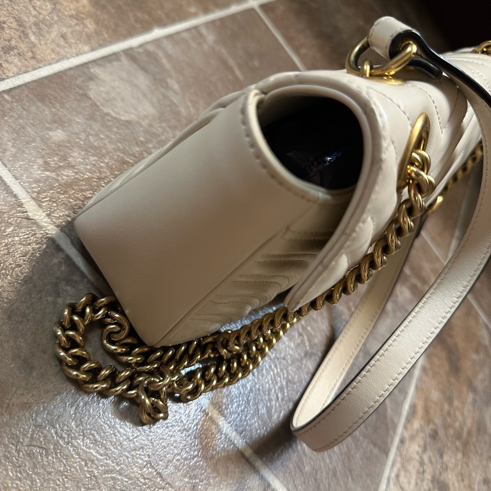 Small gucci crossbody - Picture 4 of 17